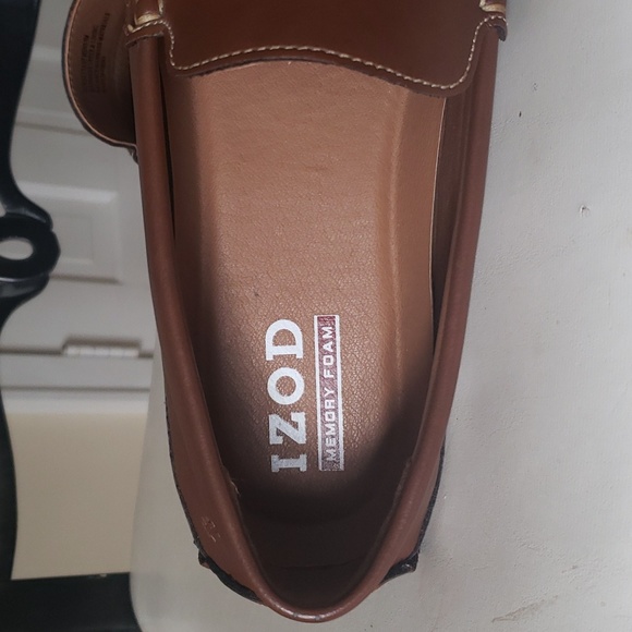 Izod Burney Slip On Shoes Loafers
Driving Mocs - Picture 4 of 8